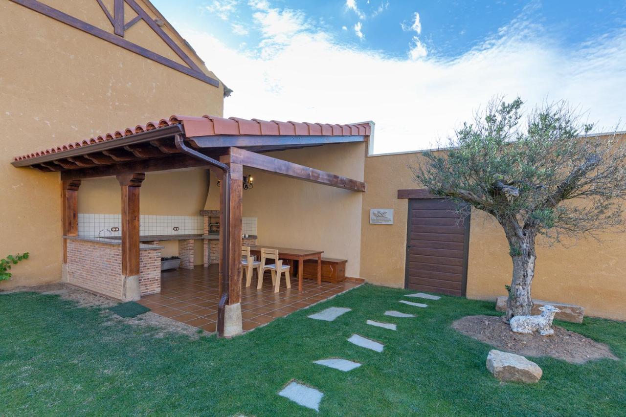 La Rosaleda Leon - Casa Rural - Hospital de Órbigo Kültér fotó