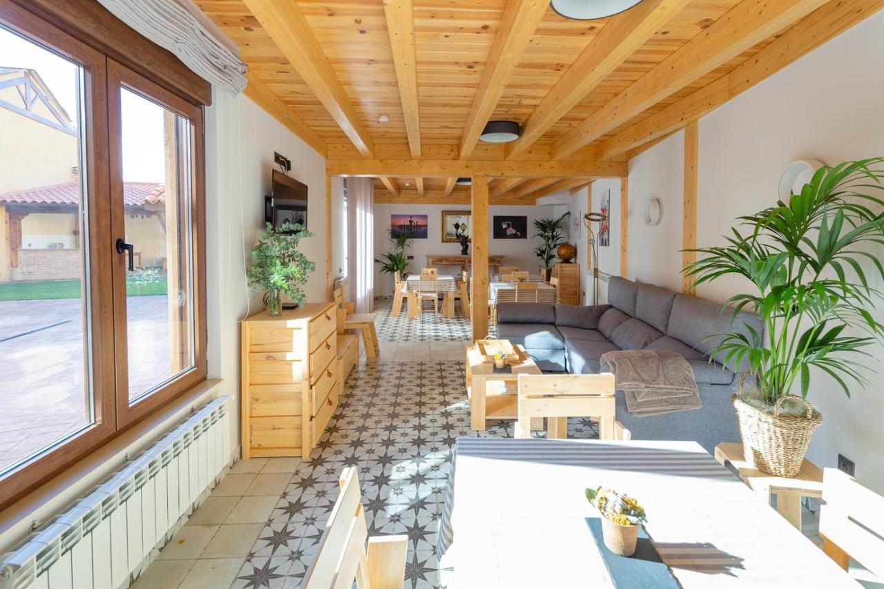 La Rosaleda Leon - Casa Rural - Hospital de Órbigo Kültér fotó